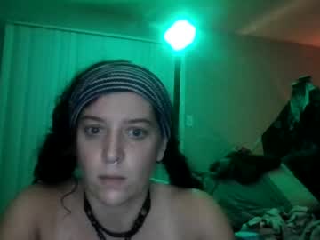 crescent333999 live cam
