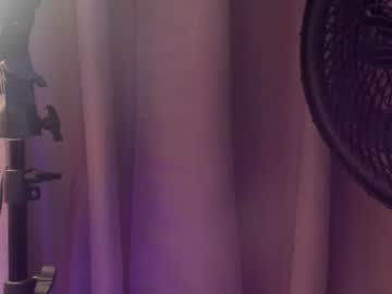 hellzel_moon live cam
