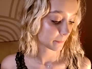 queenserenaaa live cam